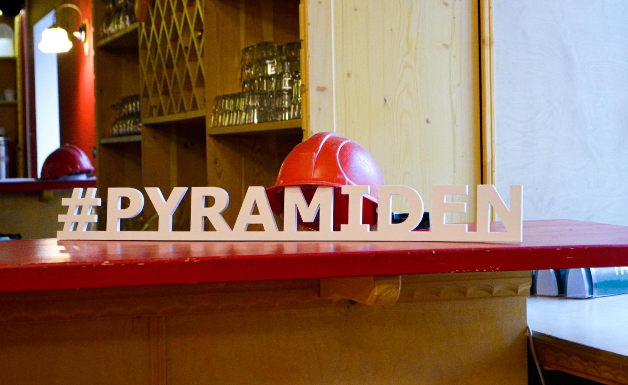 Hotel Pyramiden 외부 사진